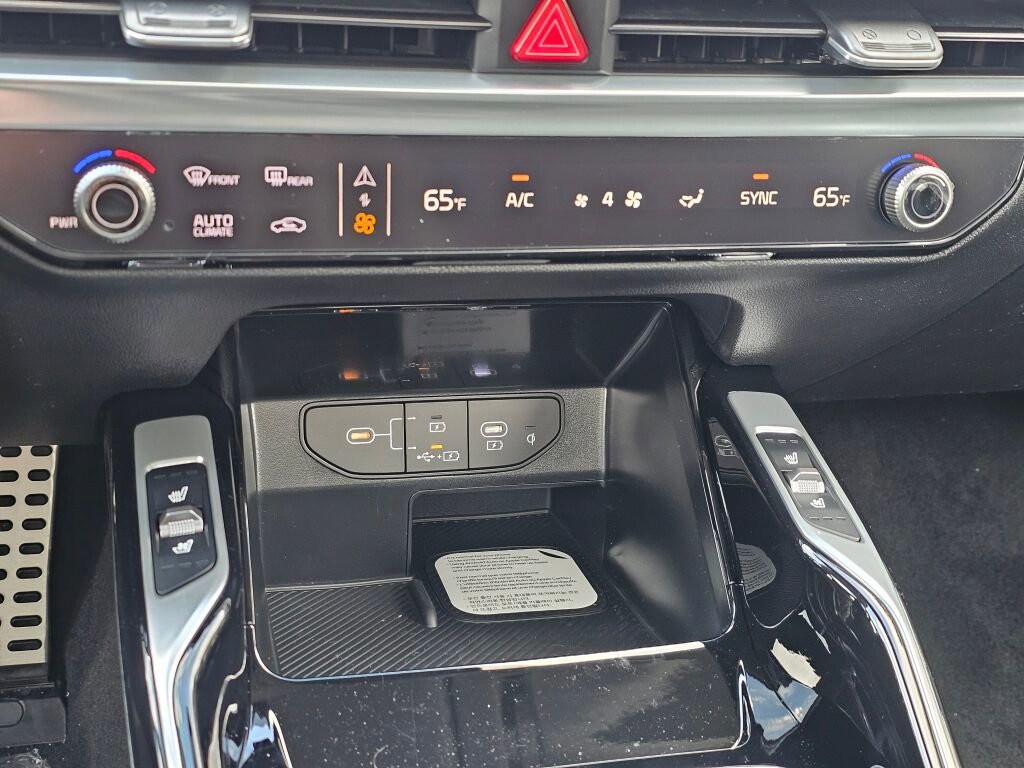 New 2026 Kia Sorento SX image 16