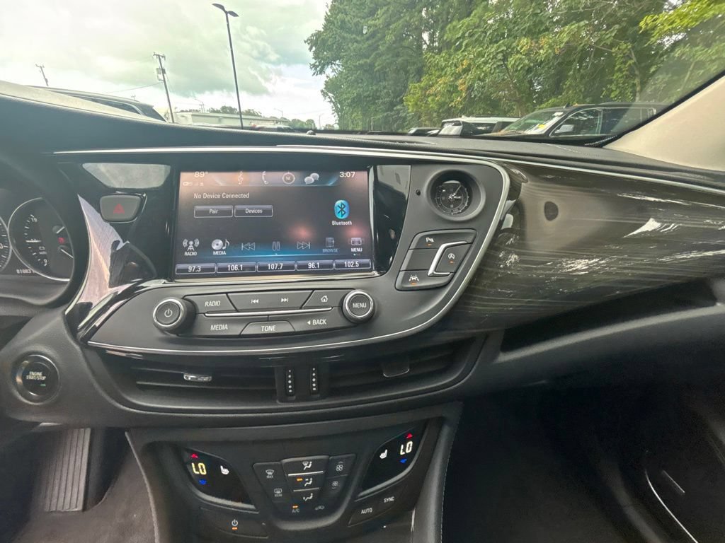 Used 2020 Buick Envision Premium AWD/4WD image 14