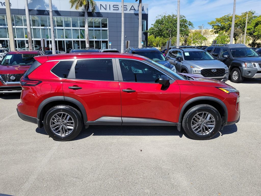 Certified 2024 Nissan Rogue S image 10