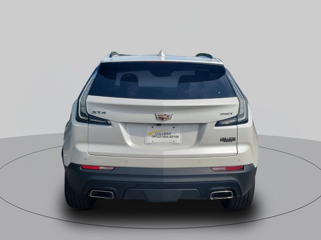 Used 2023 Cadillac XT4 Sport FWD image 4