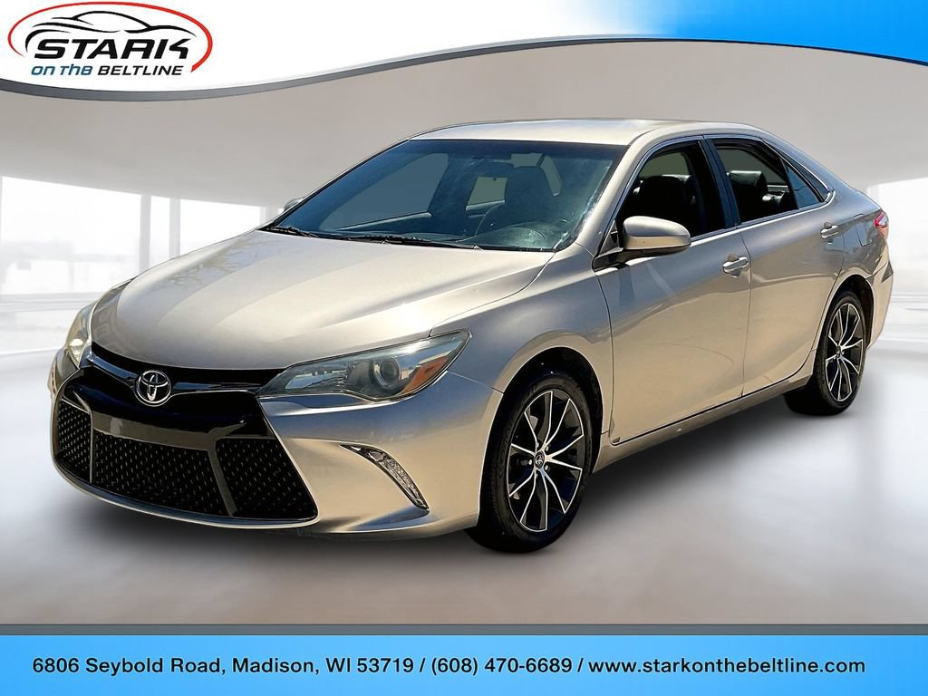 Used 2015 Toyota Camry XSE FWD image 3