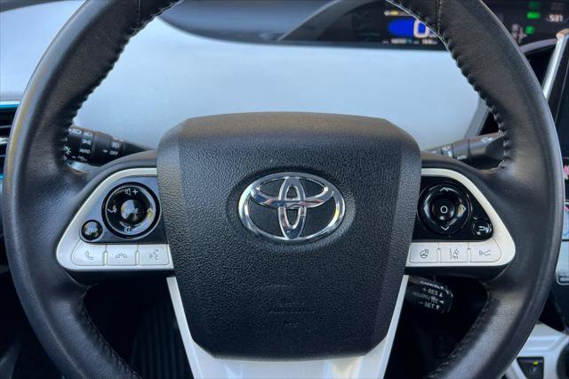 Certified 2018 Toyota Prius Prime Advanced FWD image 26