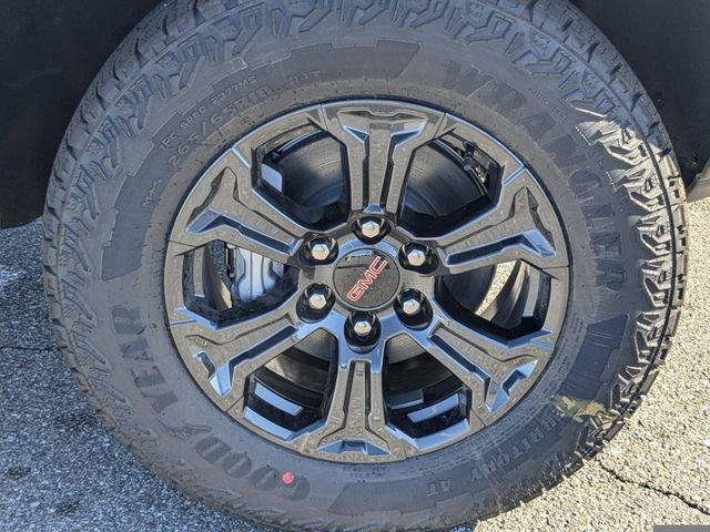 New 2025 GMC Canyon Elevation w/ Convenience Package RWD image 13