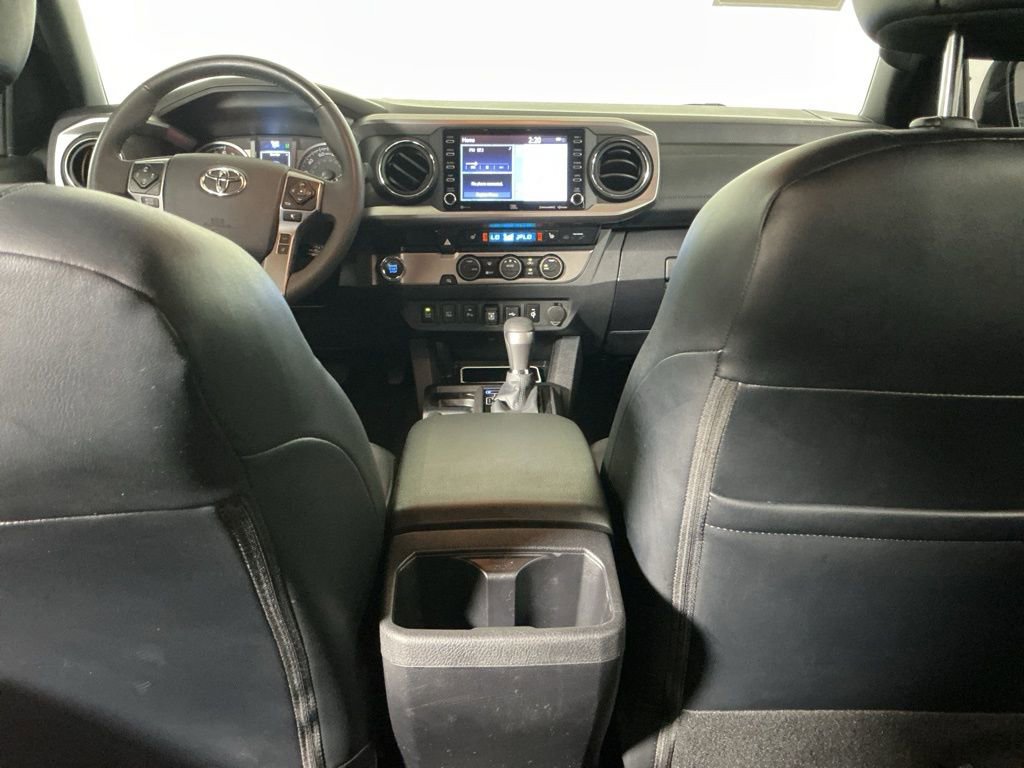Used 2023 Toyota Tacoma Limited image 24
