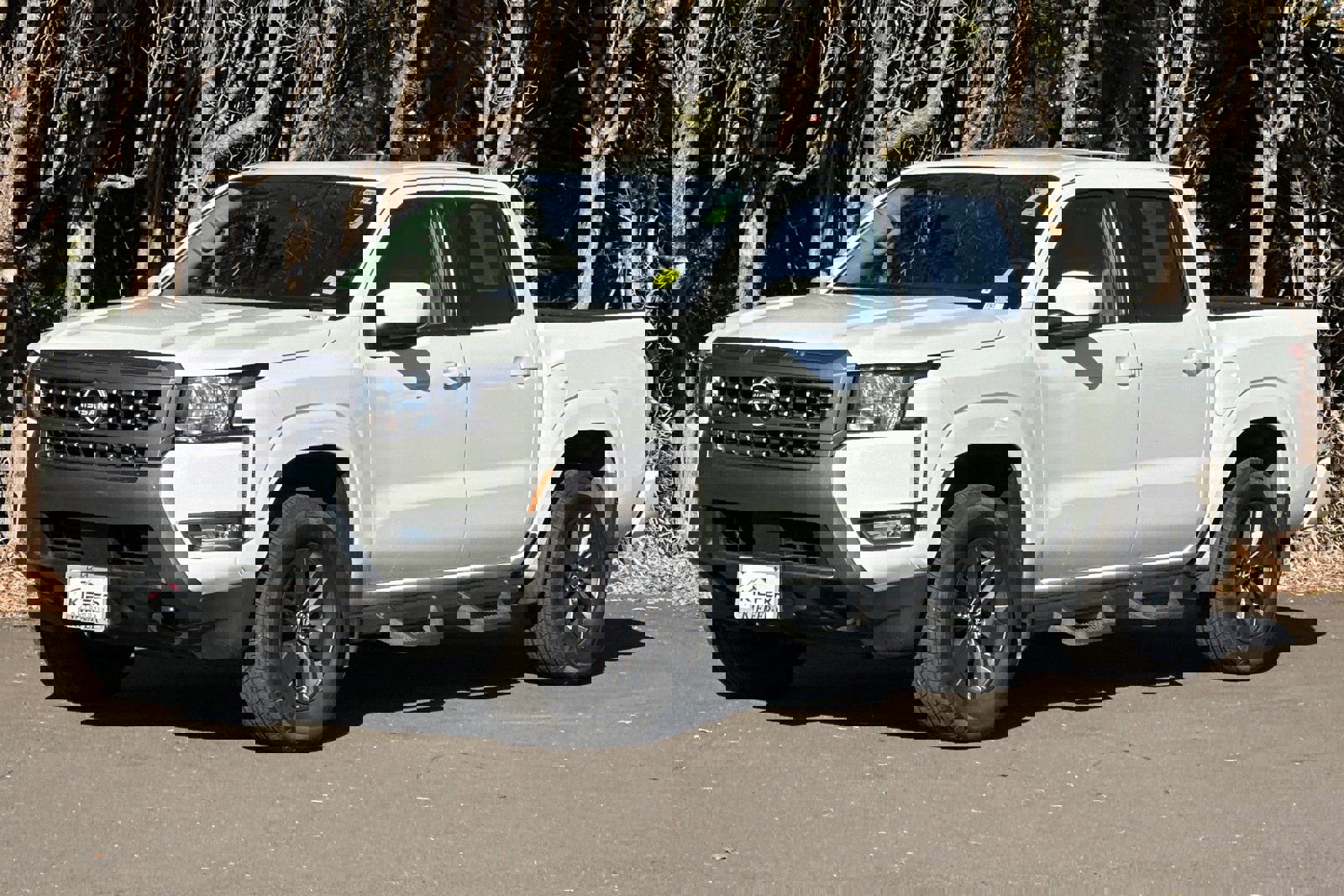 Used 2025 Nissan Frontier SV w/ SV Convenience Package image 8