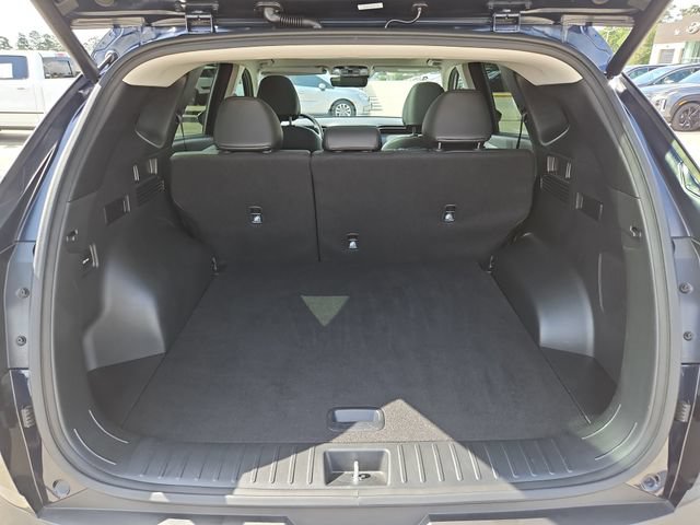 Used 2024 Hyundai Tucson Limited AWD/4WD image 16