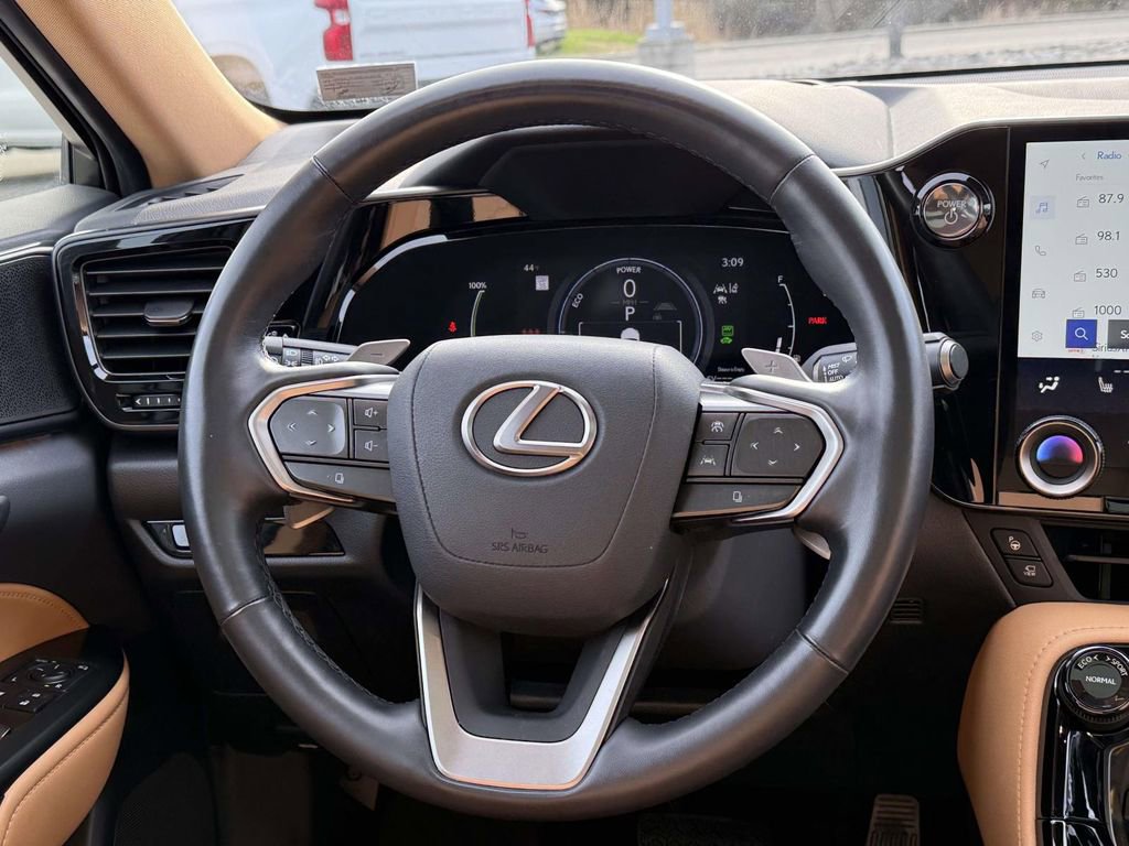 Used 2025 Lexus NX 450h+ AWD w/ Accessory Package (2T) image 9