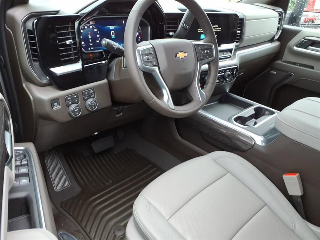 New 2026 Chevrolet Silverado 2500 LTZ w/ LTZ Convenience Package image 8