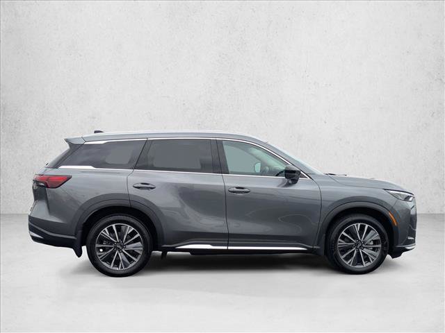 Used 2026 INFINITI QX60 Luxe w/ Cargo Package FWD image 4
