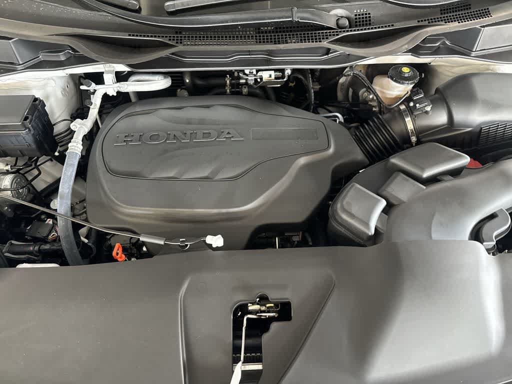 New 2026 Honda Odyssey Touring image 12