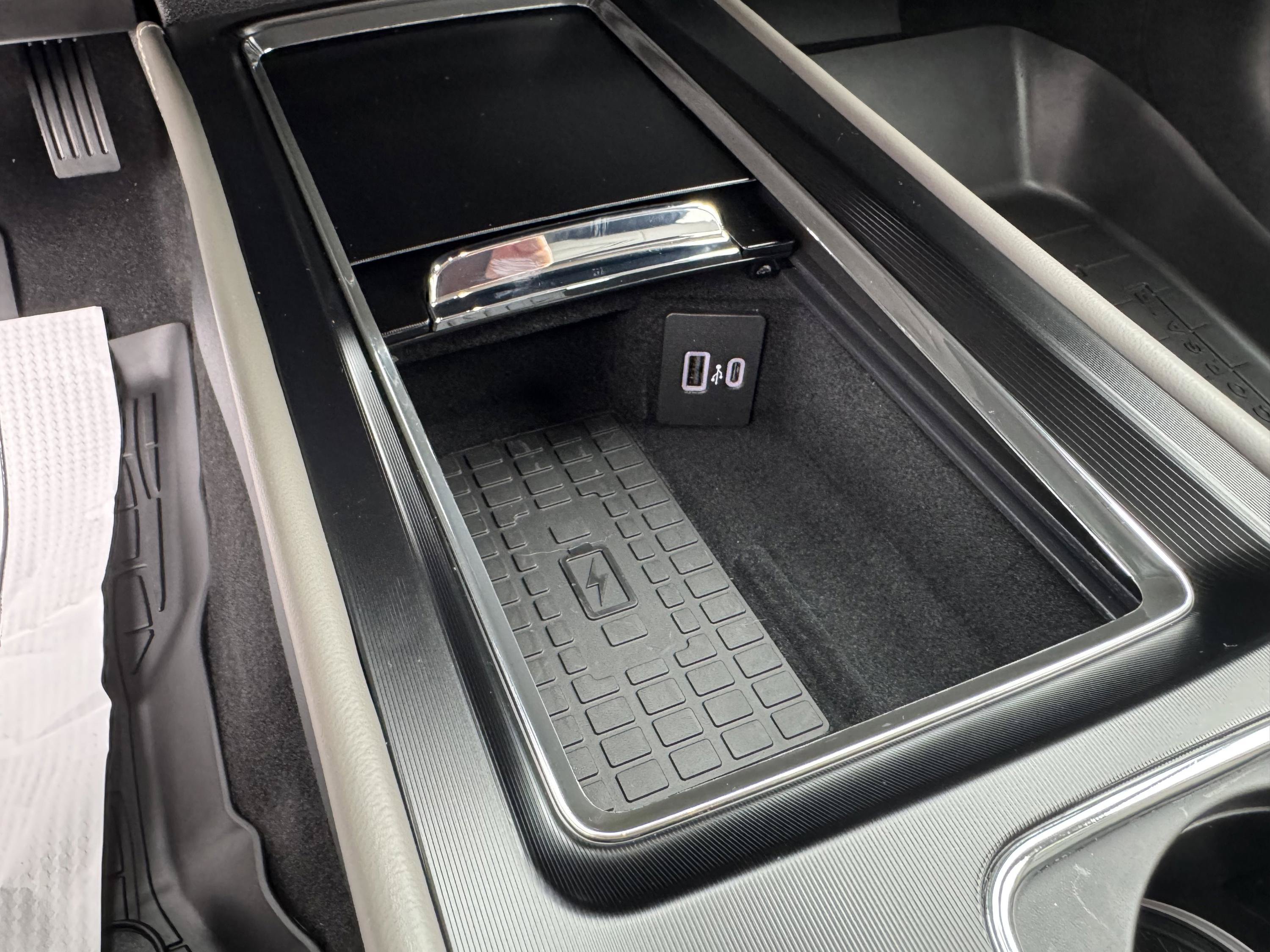 New 2026 Lincoln Corsair Premiere AWD/4WD image 19