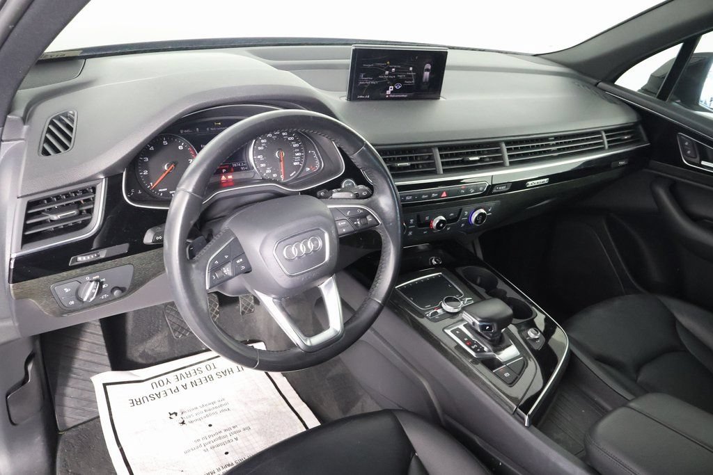 Used 2019 Audi Q7 3.0T Premium w/ Convenience Package AWD/4WD image 6
