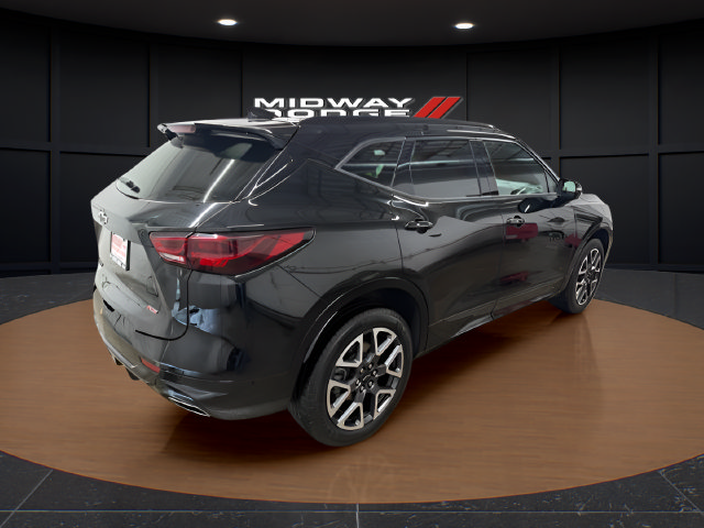 Used 2025 Chevrolet Blazer RS FWD image 4