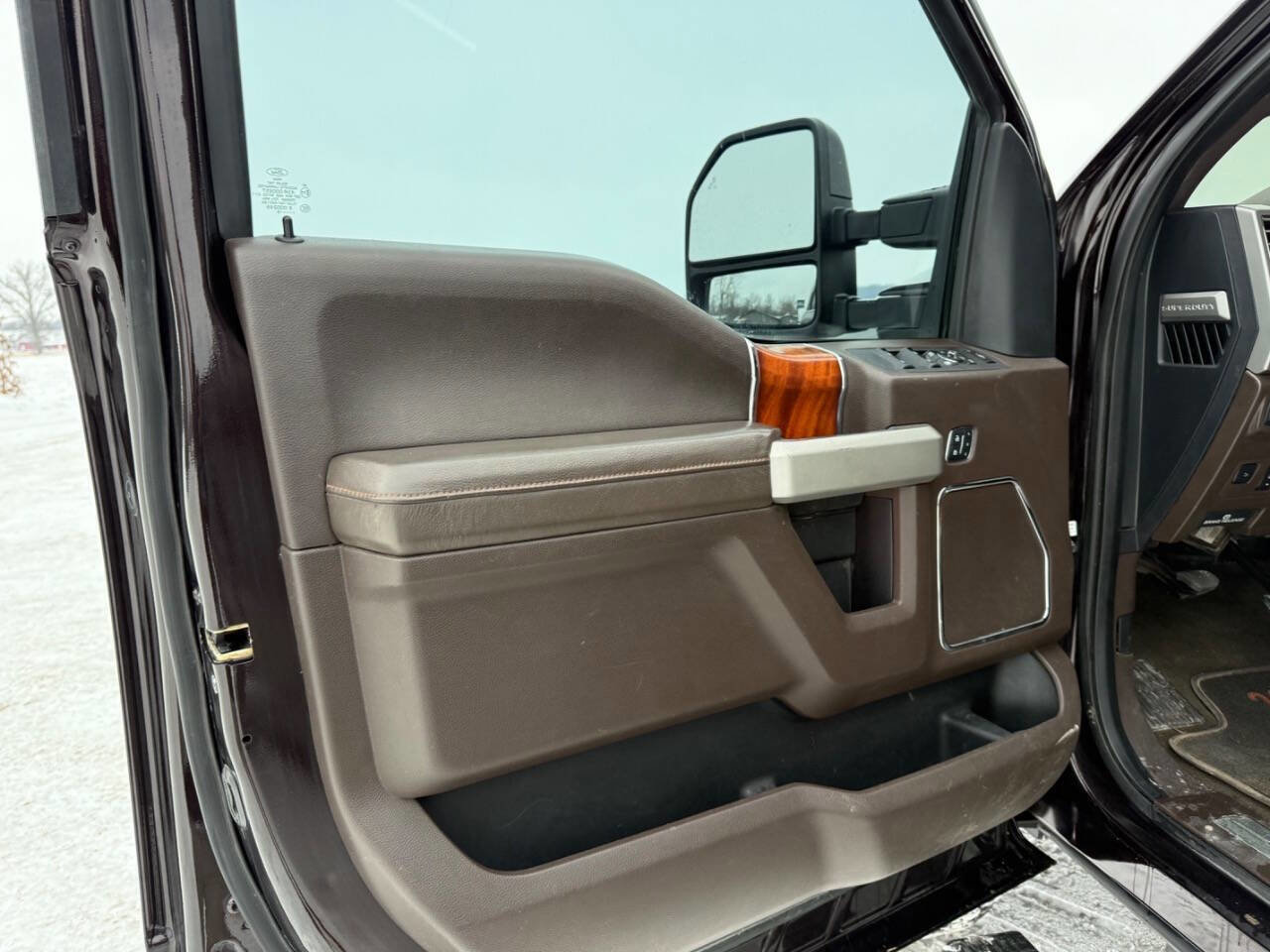 Used 2018 Ford F250 King Ranch w/ King Ranch Ultimate Package image 11