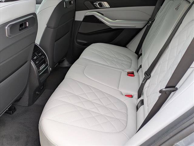New 2026 BMW X5 xDrive50e AWD/4WD image 17