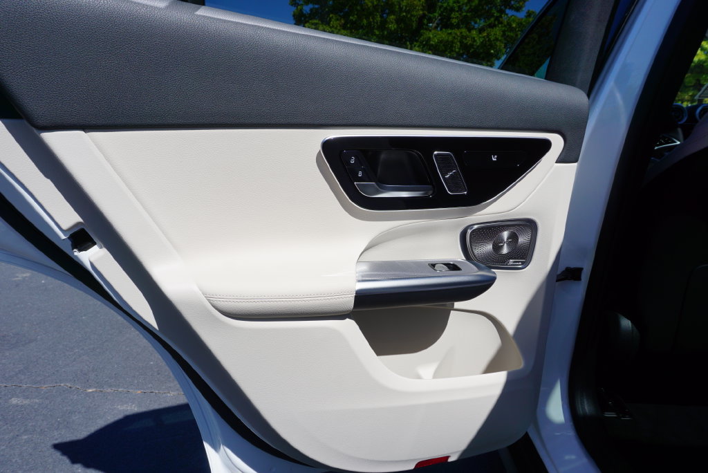 Certified 2026 Mercedes-Benz GLC 300 4MATIC image 43
