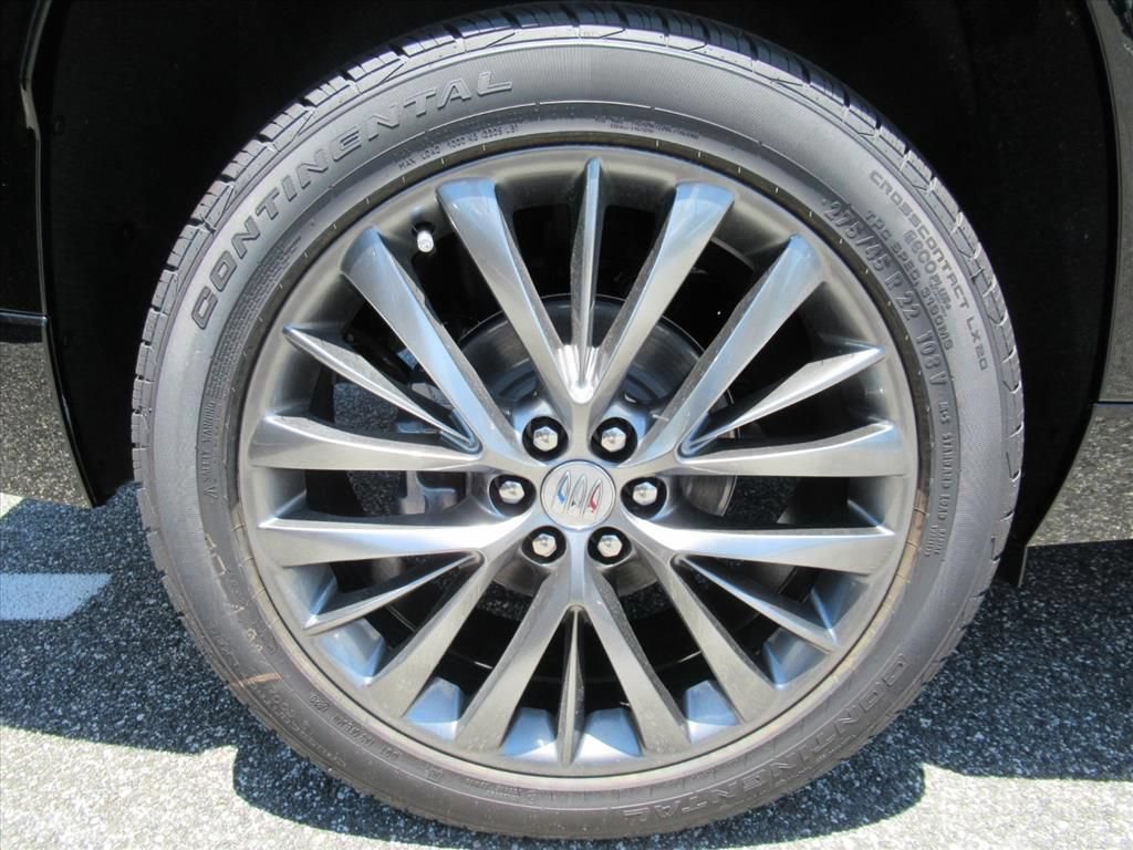 New 2026 Buick Enclave Avenir w/ Super Cruise Package FWD image 8