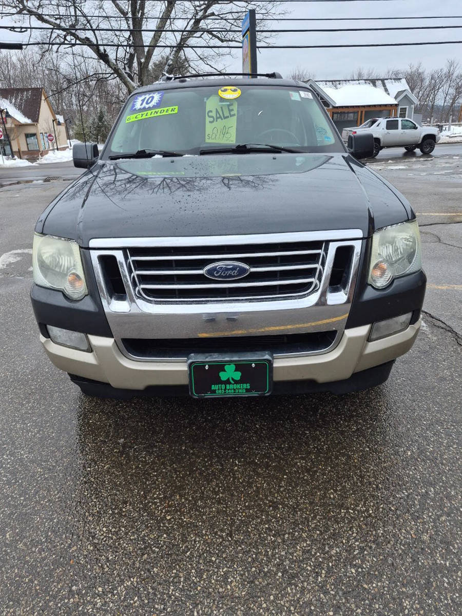 Used 2010 Ford Explorer Eddie Bauer RWD image 2