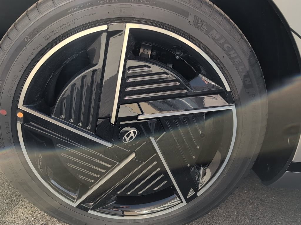 New 2026 Hyundai Ioniq 5 Limited image 34