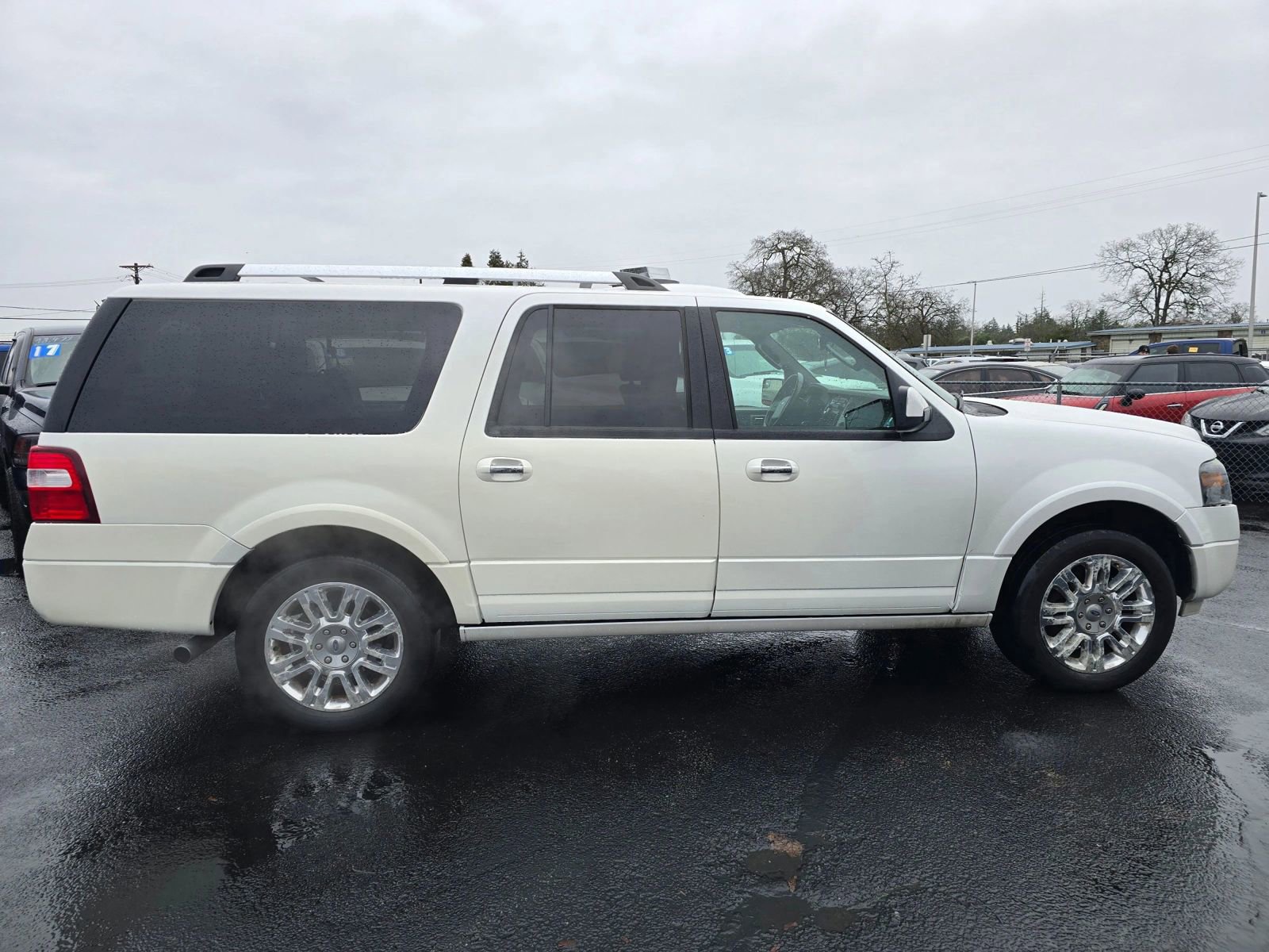 Used 2013 Ford Expedition EL Limited image 6