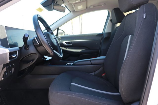 Used 2025 Hyundai Sonata SEL image 11