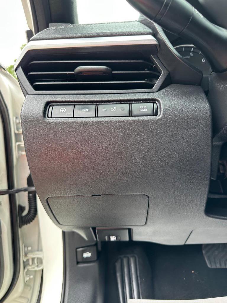 Used 2019 Nissan Altima 2.5 SV FWD image 18