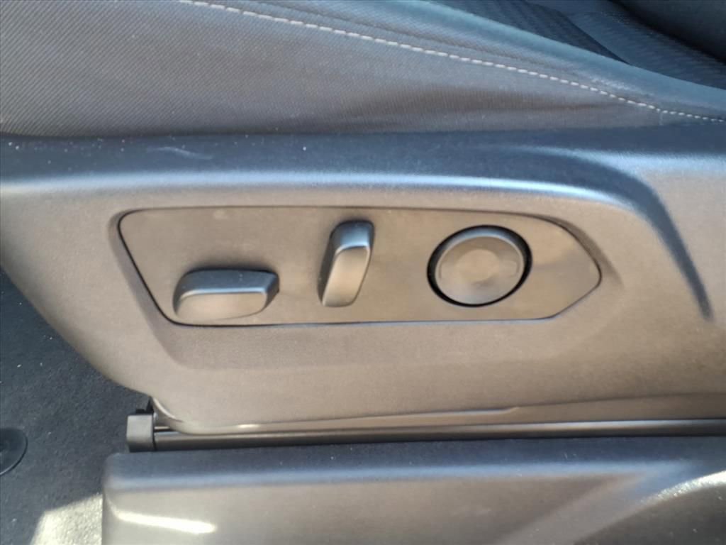 Used 2024 Chevrolet Silverado 1500 LT image 13