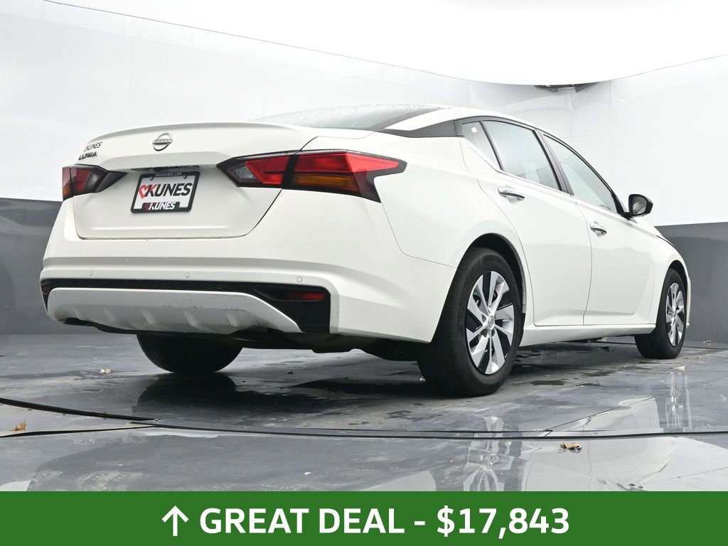 Used 2024 Nissan Altima 2.5 S FWD image 50