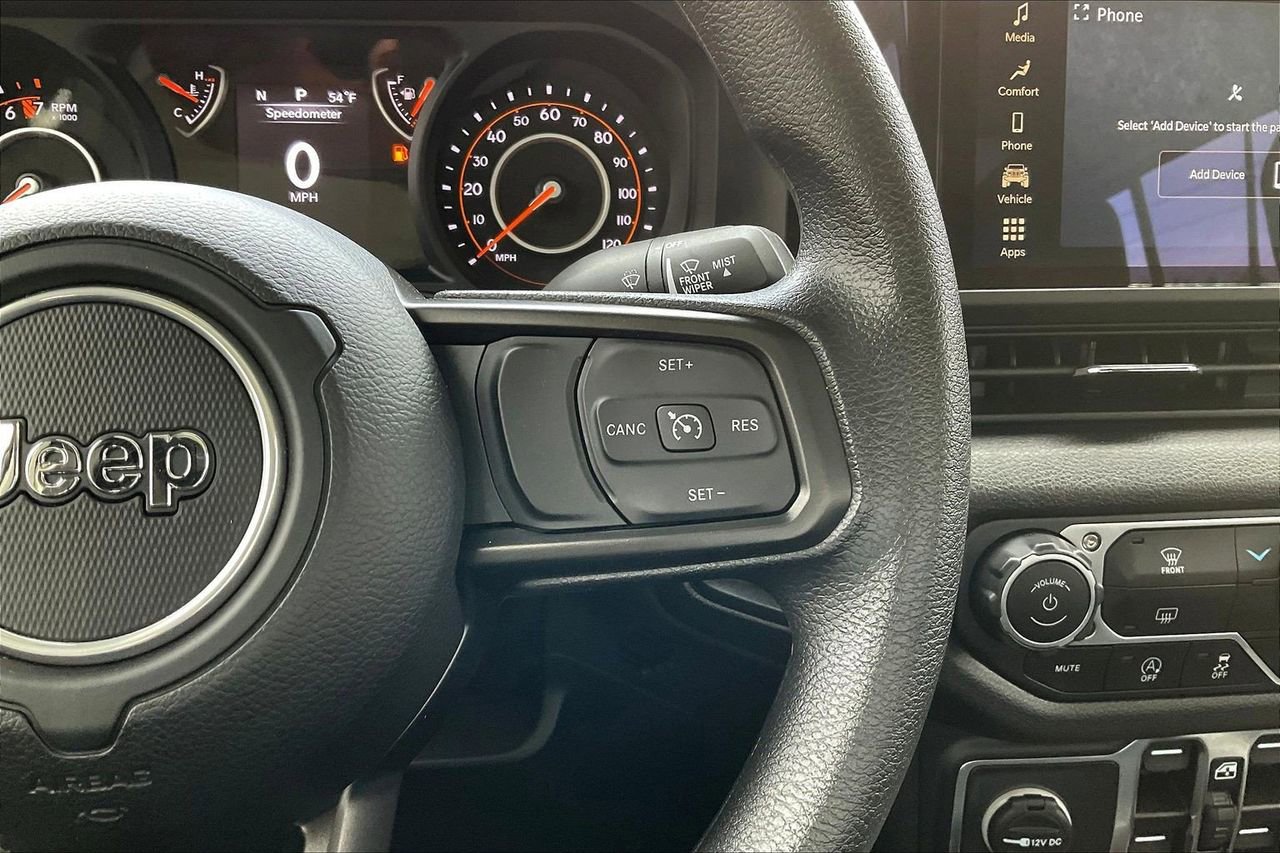 Certified 2025 Jeep Gladiator Sport image 30