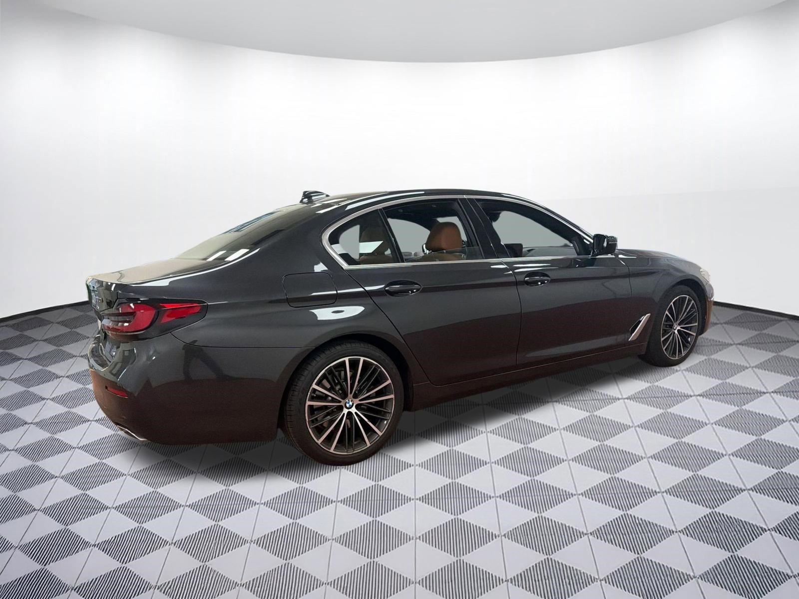 Certified 2023 BMW 530i xDrive w/ Premium Package image 8