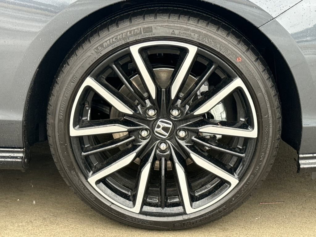 New 2026 Honda Accord Touring image 10