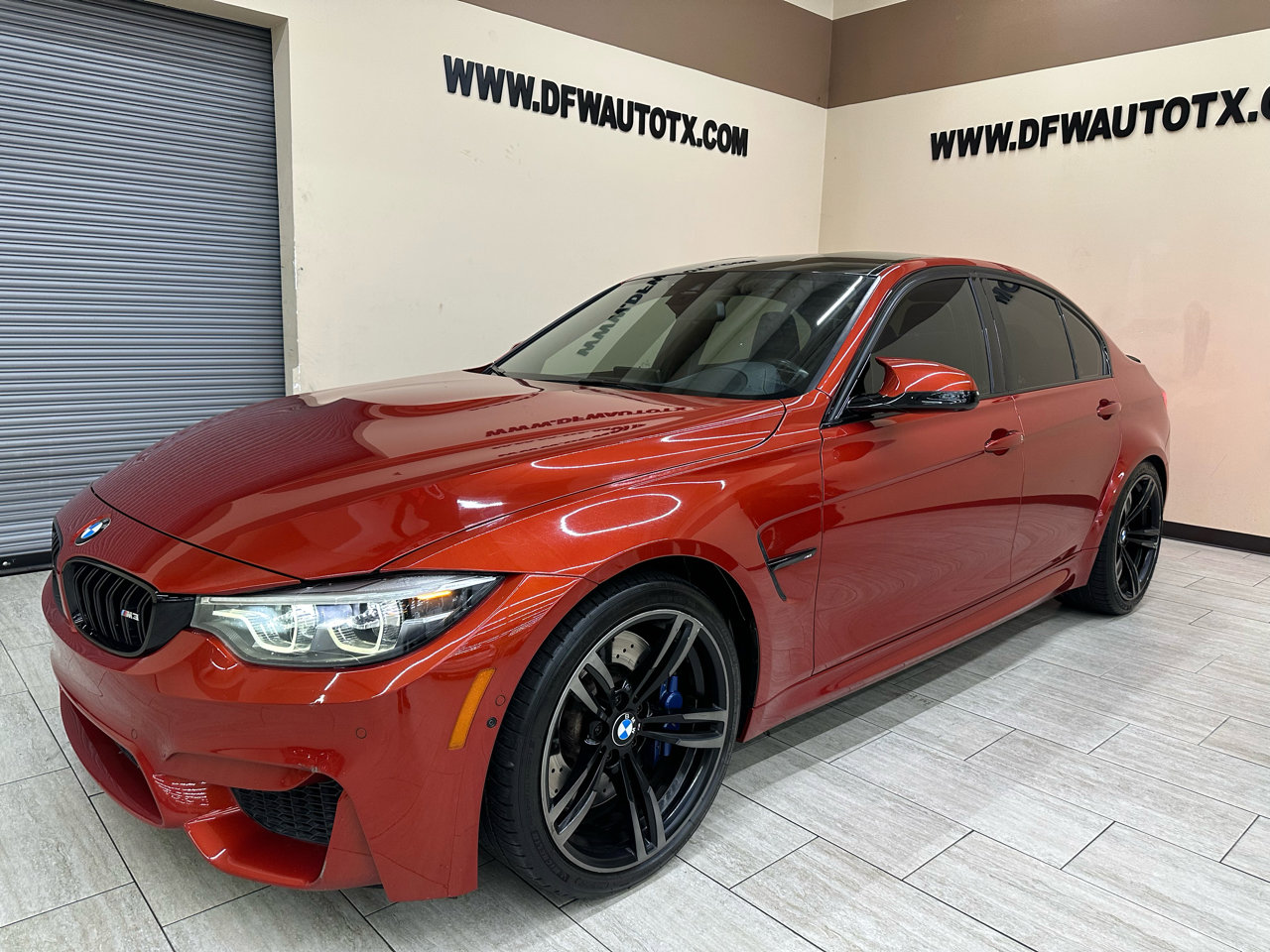 Used 2018 BMW M3 image 2