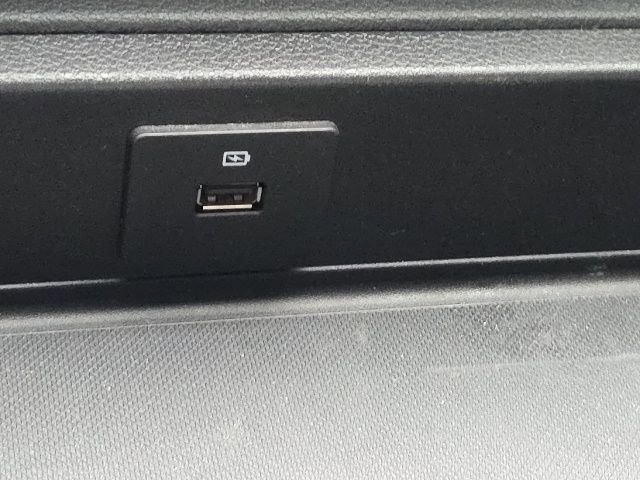 Certified 2021 Ford Expedition XLT image 11