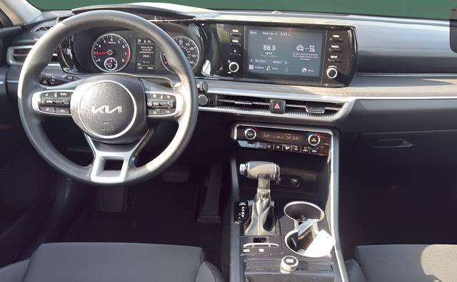 Used 2023 Kia K5 LXS FWD image 19