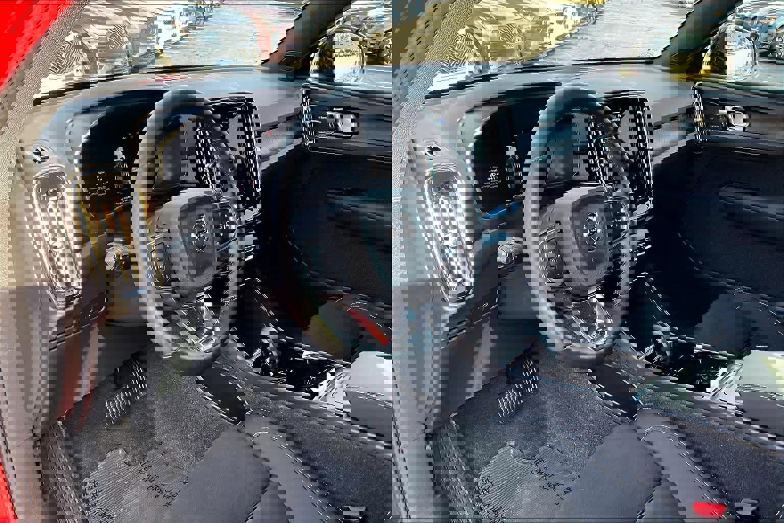 Certified 2023 Volvo C40 P8 Recharge Ultimate image 16