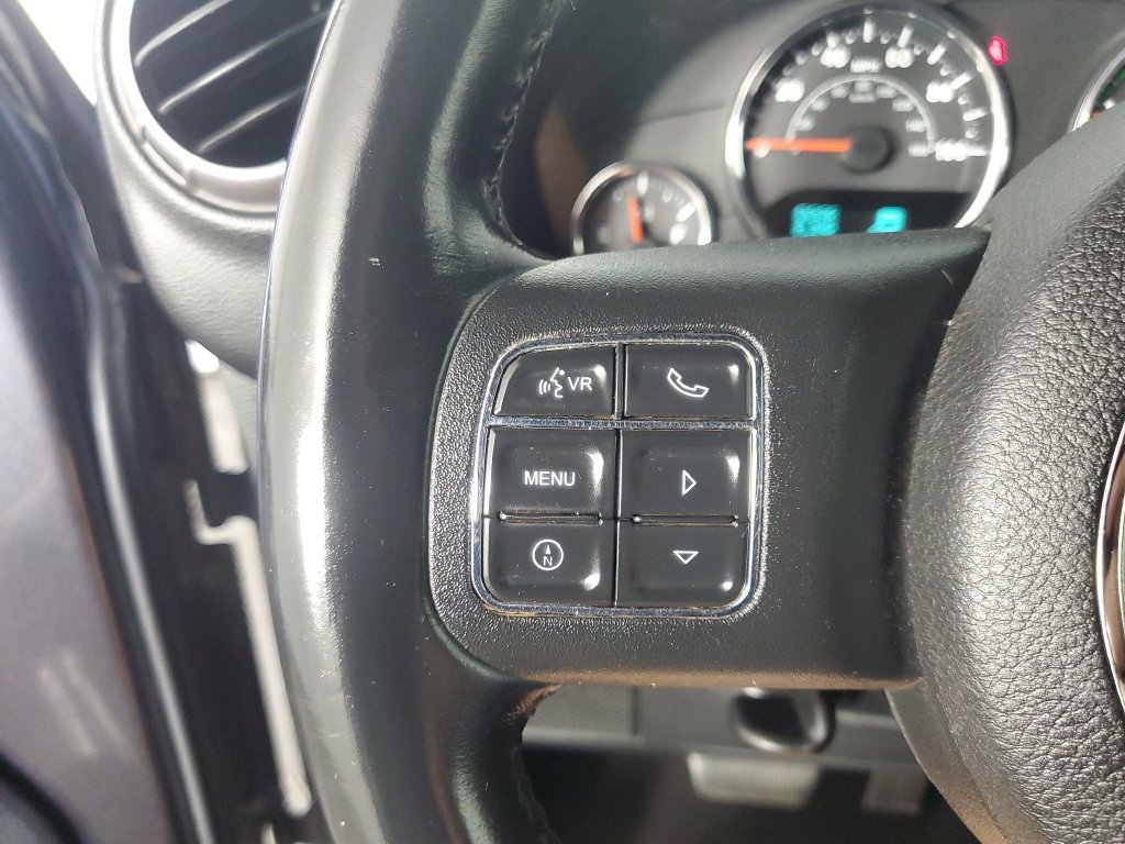 Used 2018 Jeep Wrangler Unlimited Sport w/ Connectivity Group AWD/4WD image 22