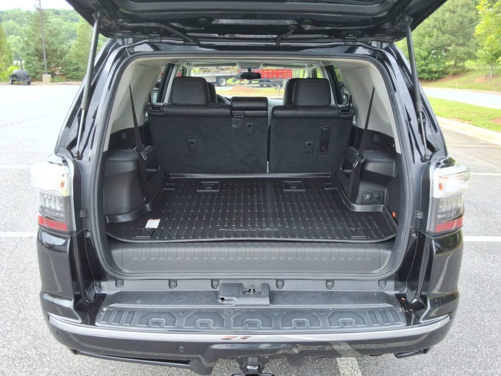 Used 2016 Toyota 4Runner Limited AWD/4WD image 17