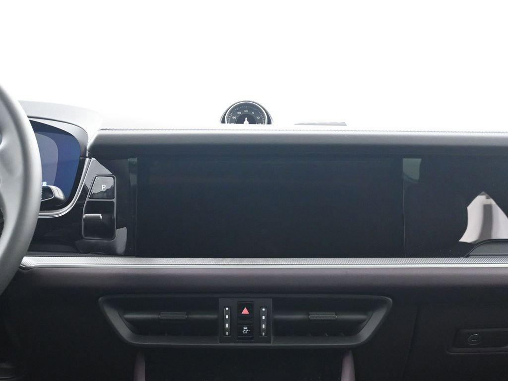 New 2026 Porsche Cayenne Coupe image 11