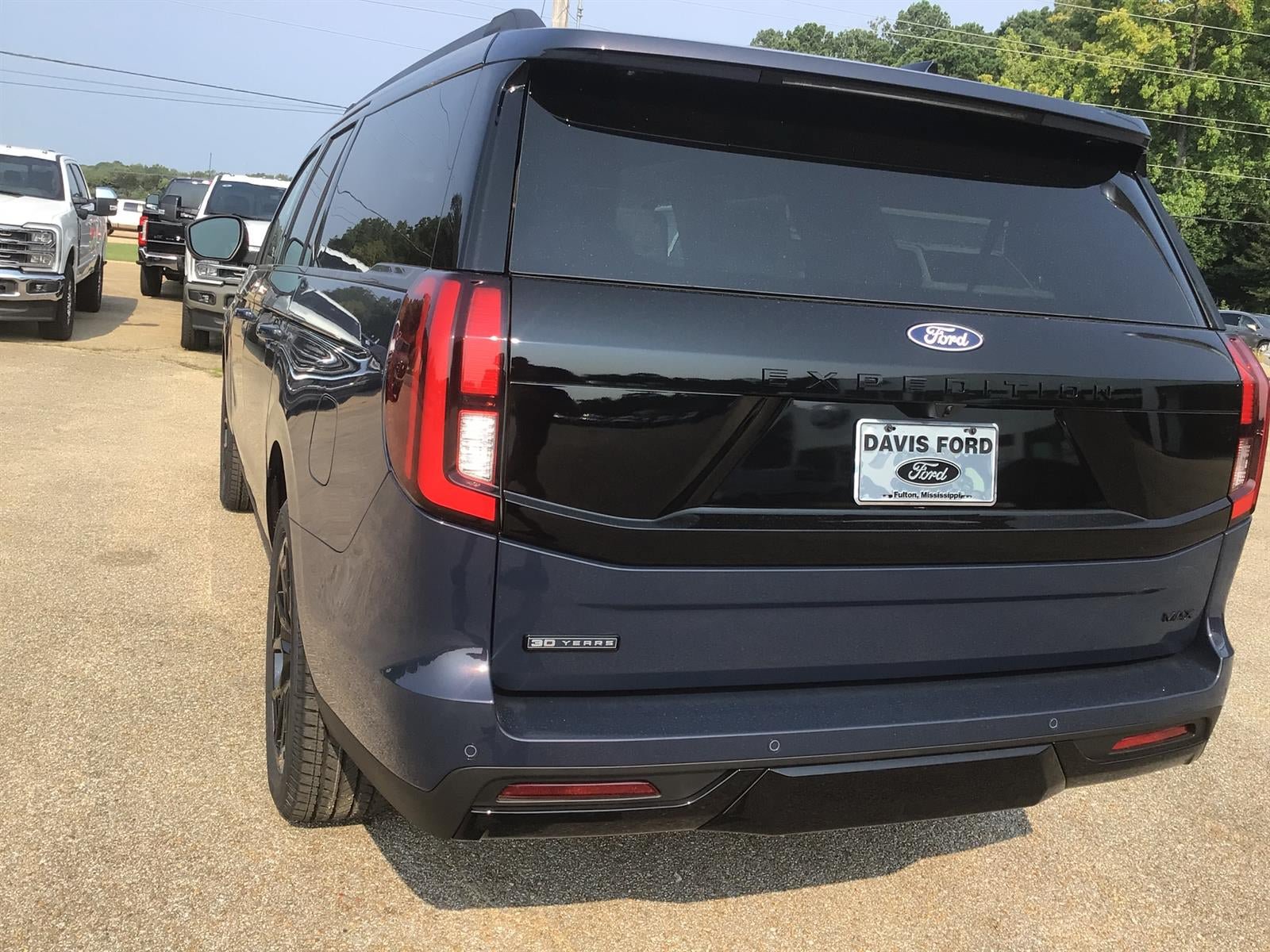 New 2027 Ford Expedition Max Platinum AWD/4WD image 14