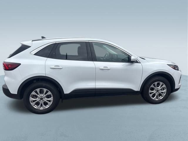 Used 2023 Ford Escape Active image 51