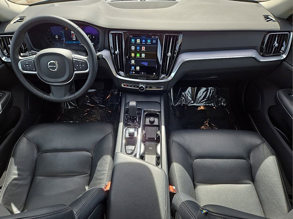 Used 2024 Volvo S60 B5 Core image 17