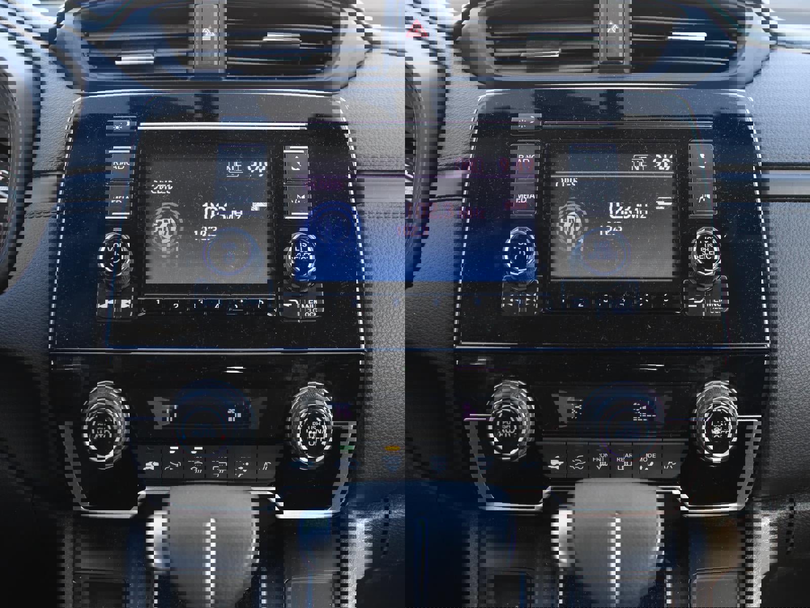 Used 2018 Honda CR-V LX image 10