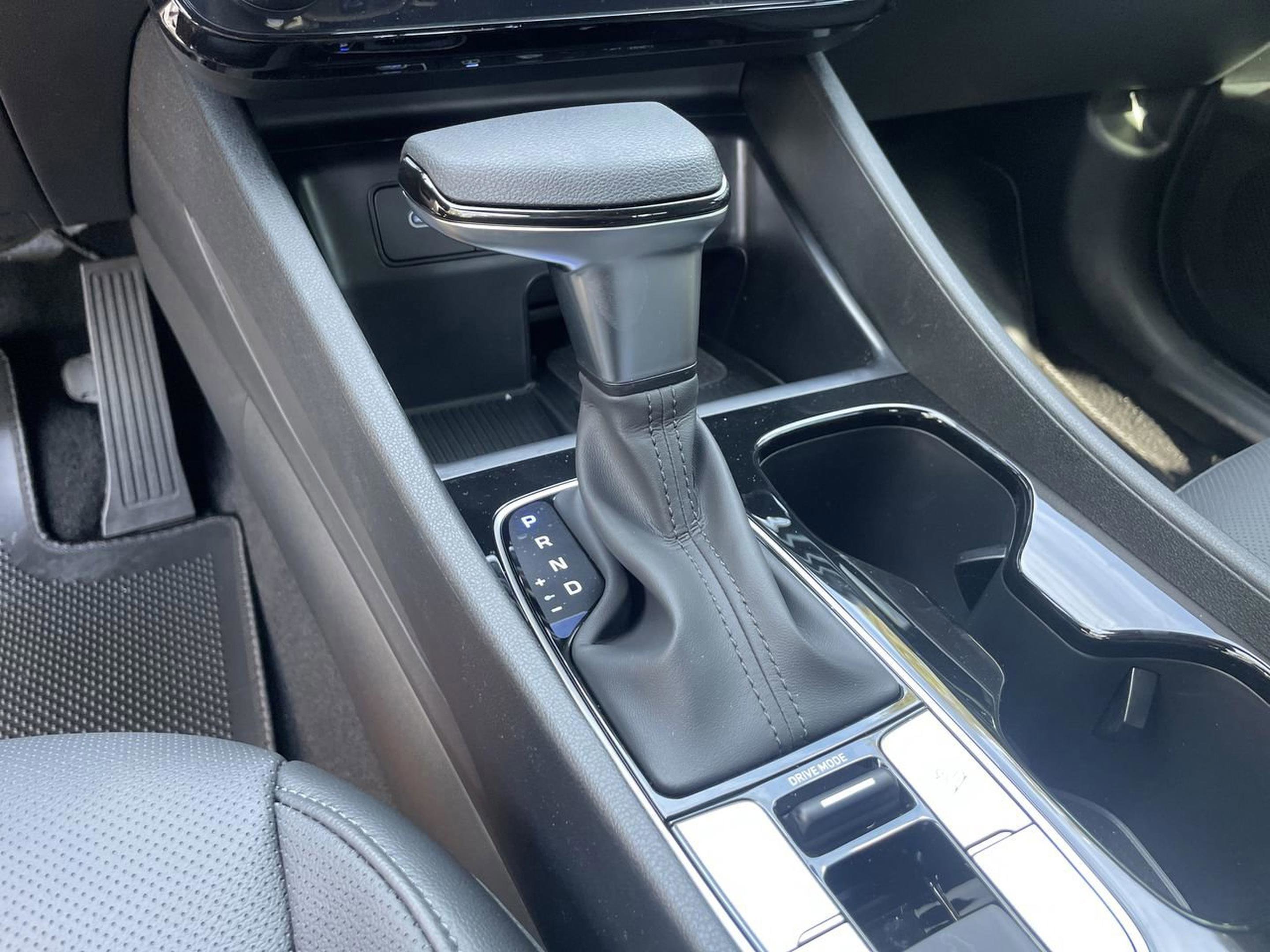 New 2026 Hyundai Santa Cruz SEL FWD image 15