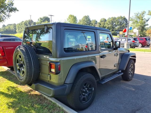 Used 2025 Jeep Wrangler Sport AWD/4WD image 7