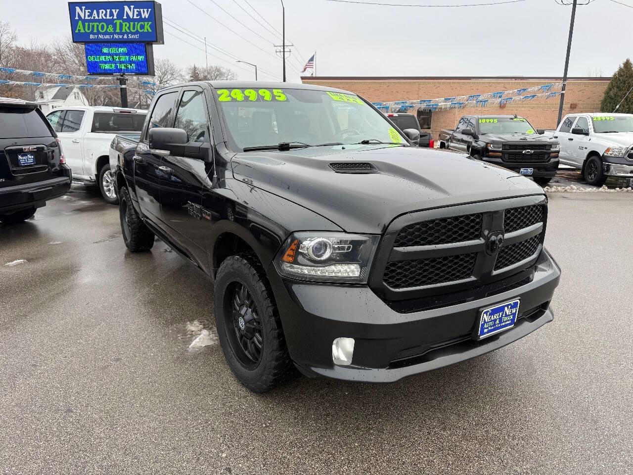 Used 2018 RAM 1500 Sport w/ Quick Order Package 26Q Night image 4