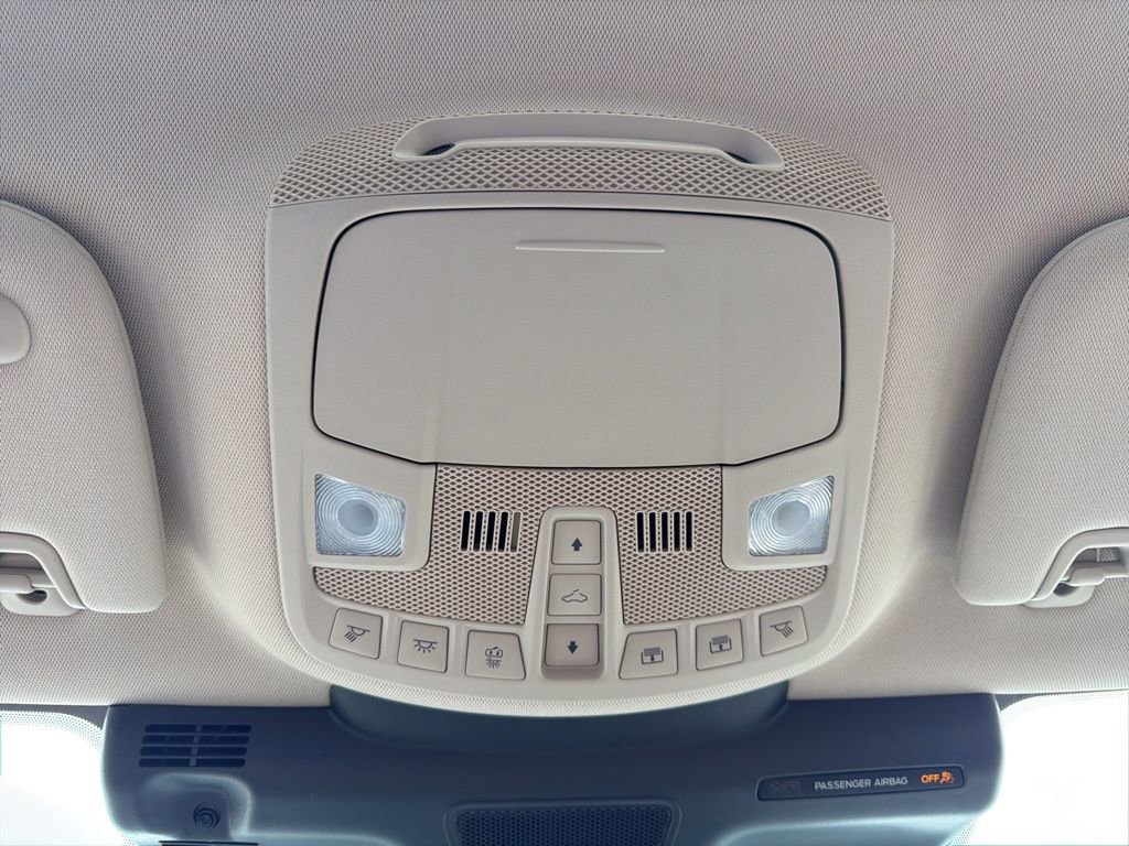 Used 2021 Lincoln Nautilus Reserve w/ Equipment Group 201A image 37