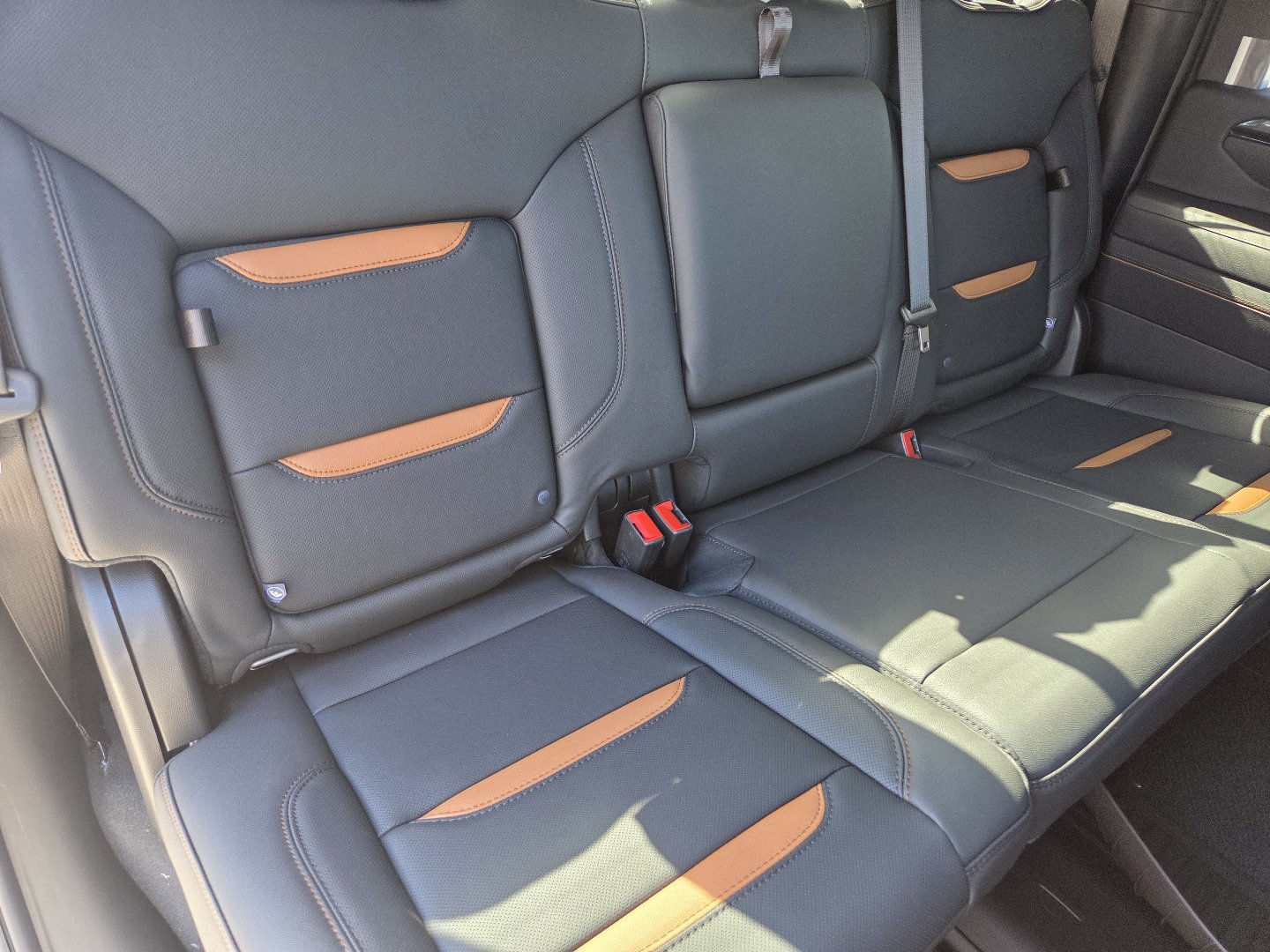 New 2026 GMC Sierra 2500 AT4 w/ Technology Package AWD/4WD image 24
