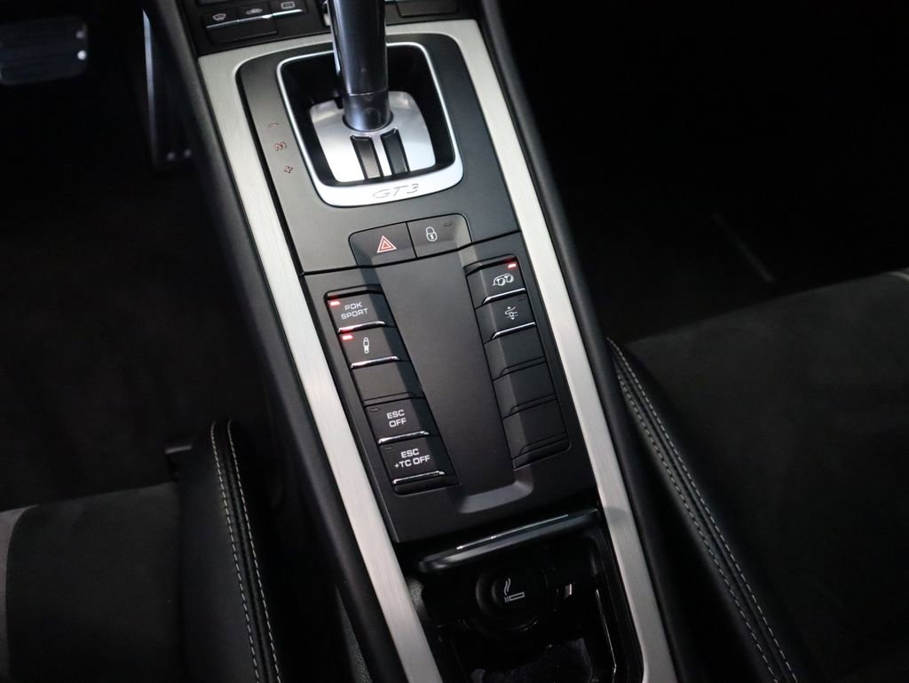 Used 2018 Porsche 911 GT3 image 56