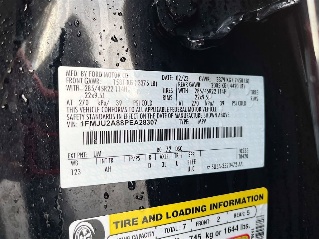 Used 2023 Ford Expedition Limited image 34