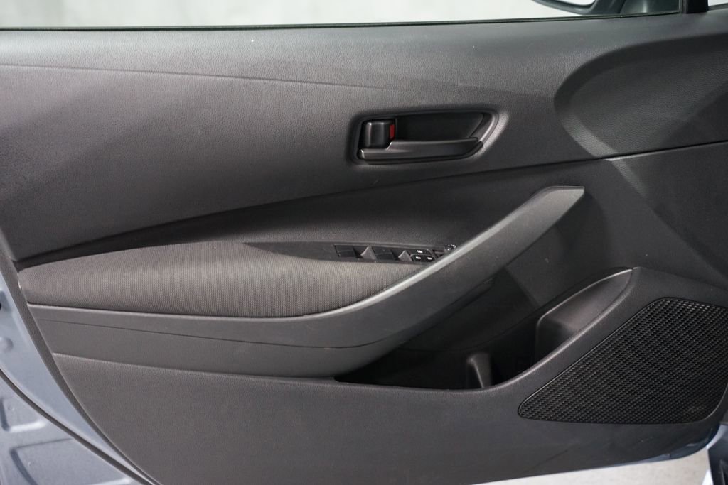 Certified 2024 Toyota Corolla LE image 27